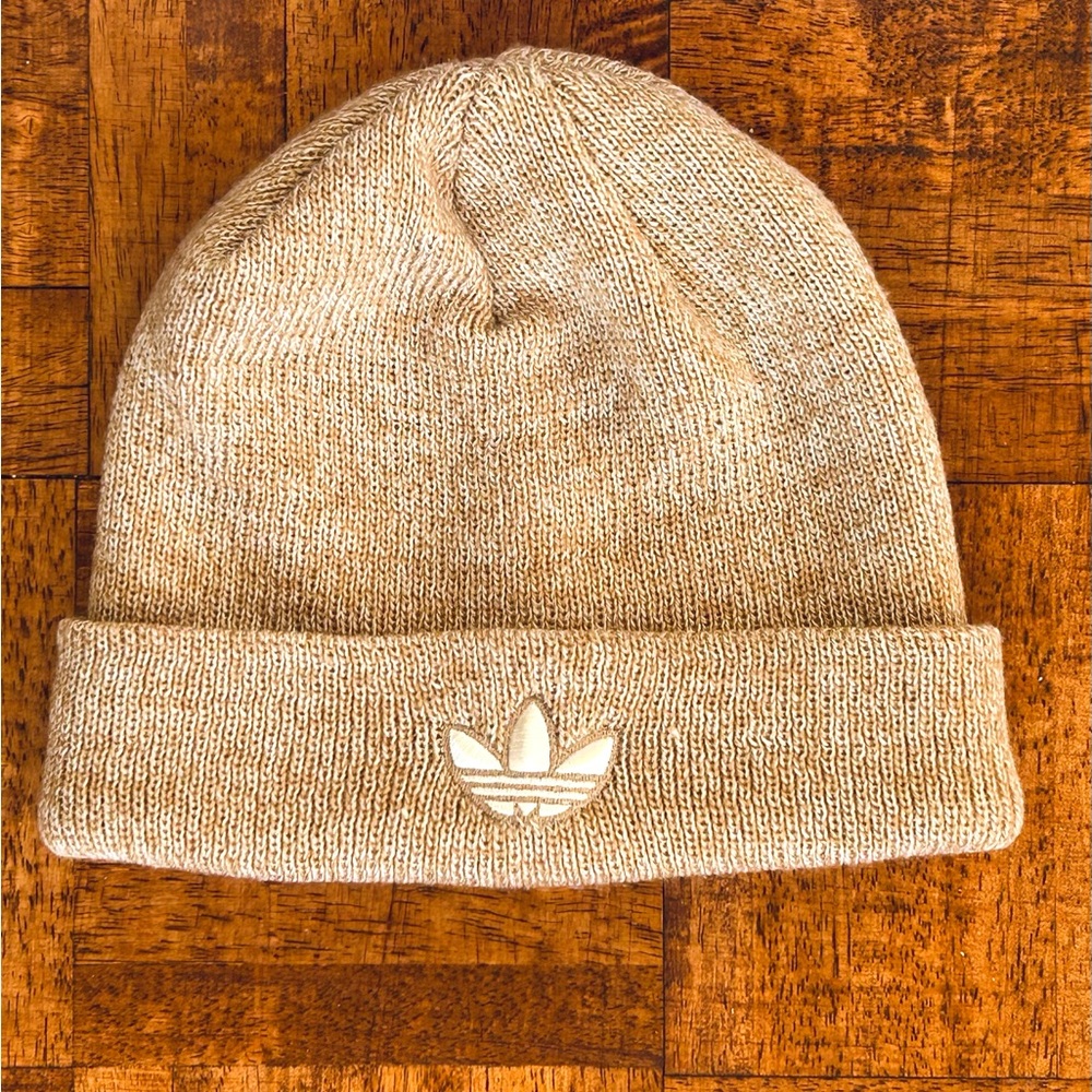 Adidas Wmn’s Beige Knit Beanie Hat with Logo